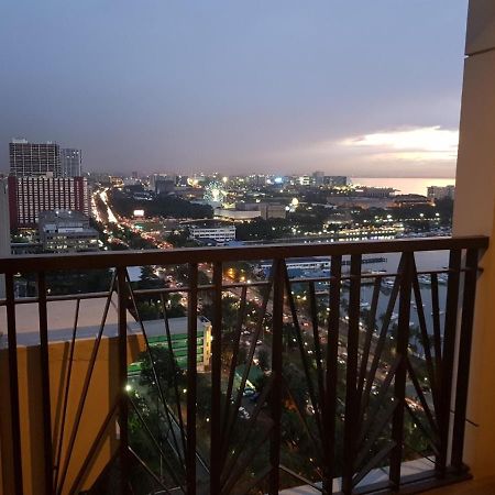 Admiral Baysuites Manila Kültér fotó